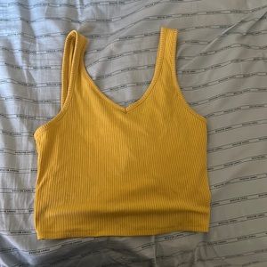 This is a top that has never been worn it doesn’t have the tag but is new